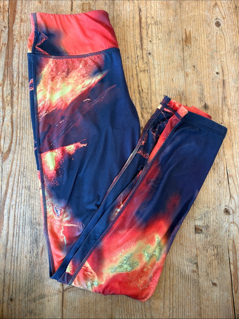 Sweaty Betty Volcano Sz S leggings